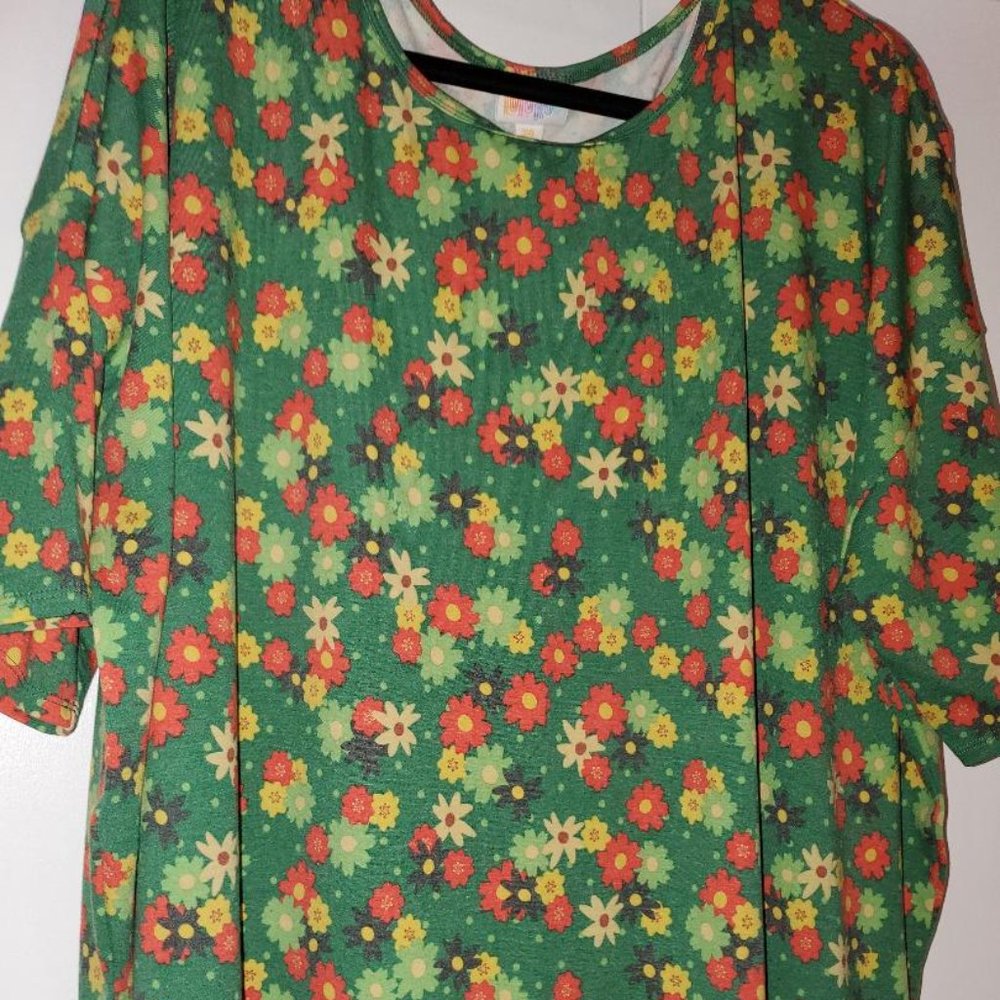 NWOT LuLaRoe Irma 3XL